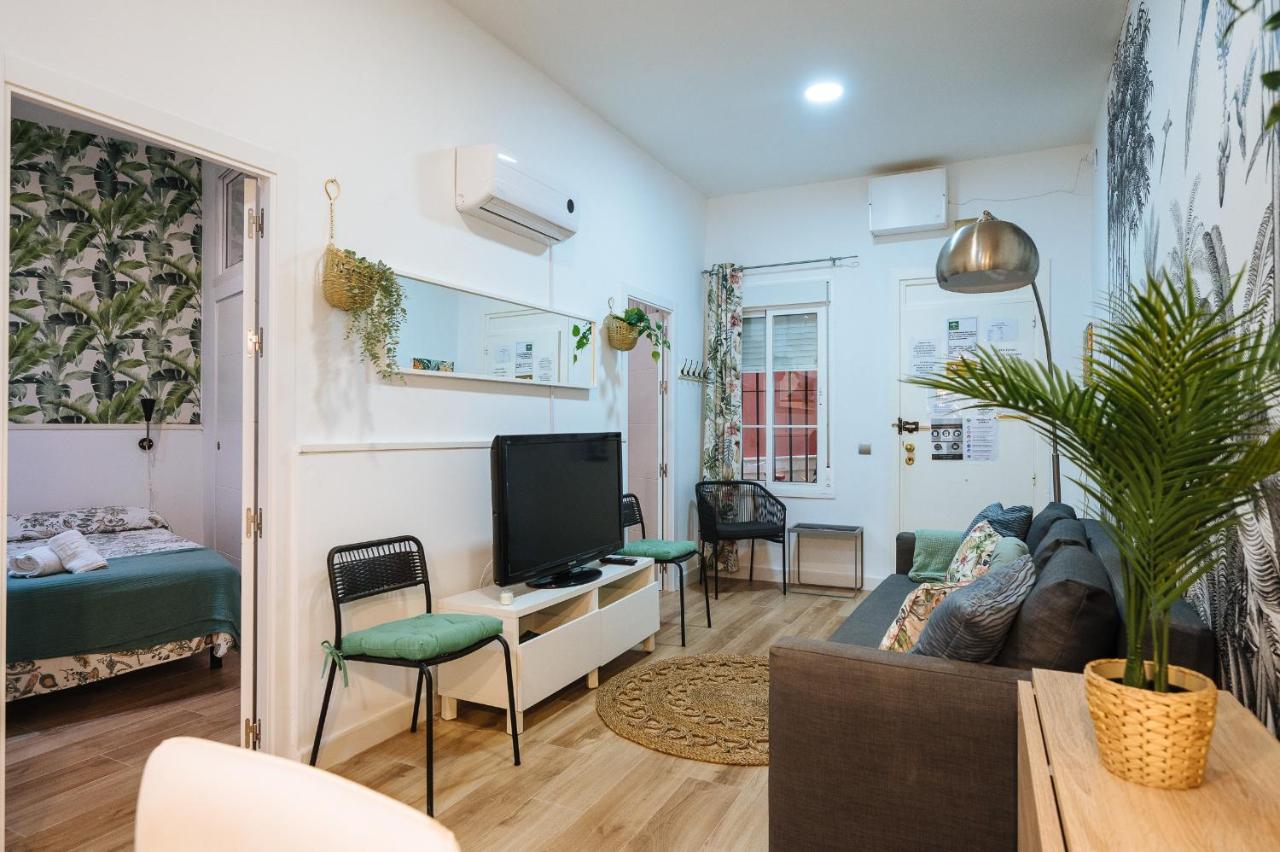 Divi Apartments Martinez Montanes Севилья Экстерьер фото