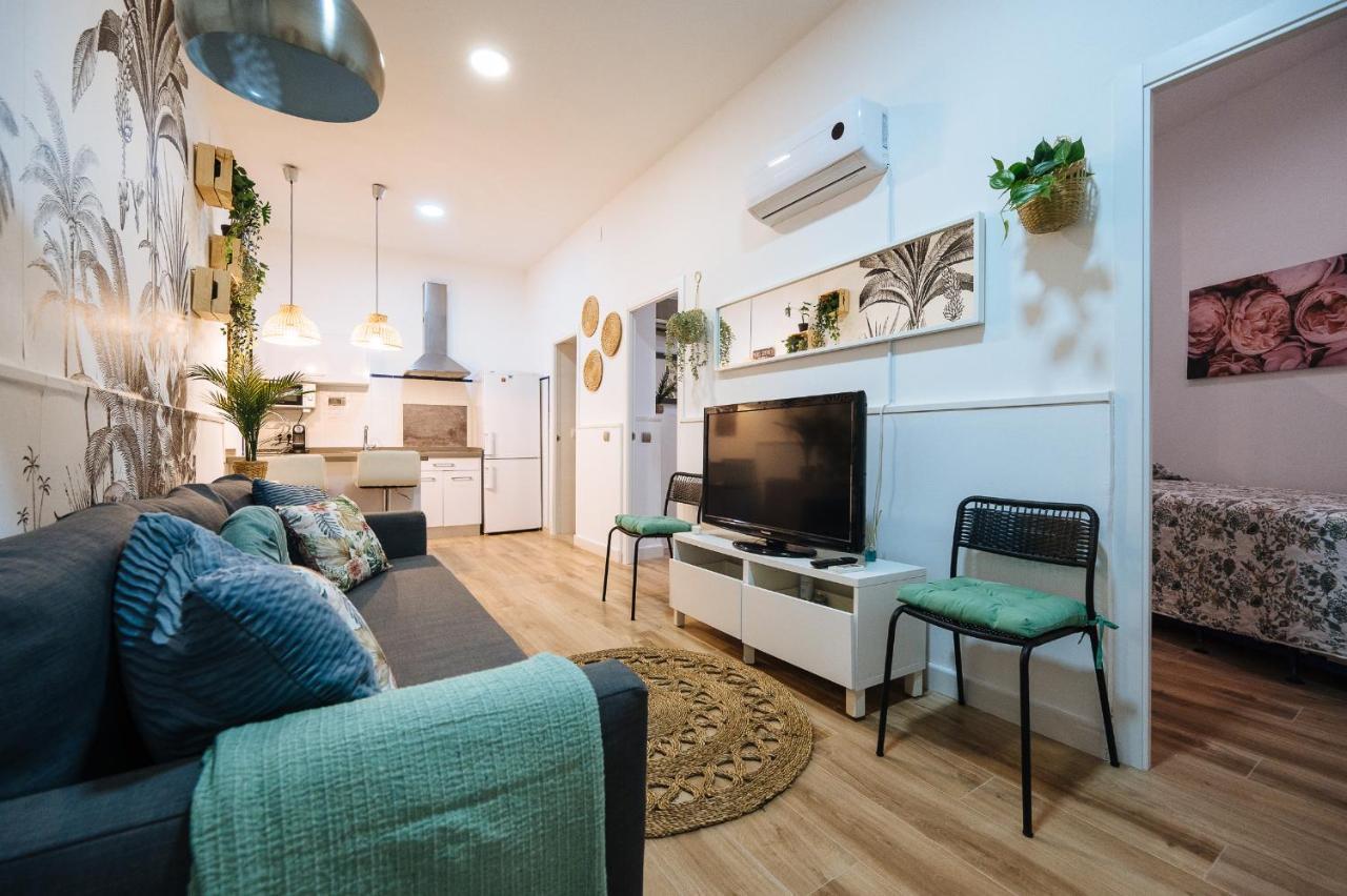Divi Apartments Martinez Montanes Севилья Экстерьер фото