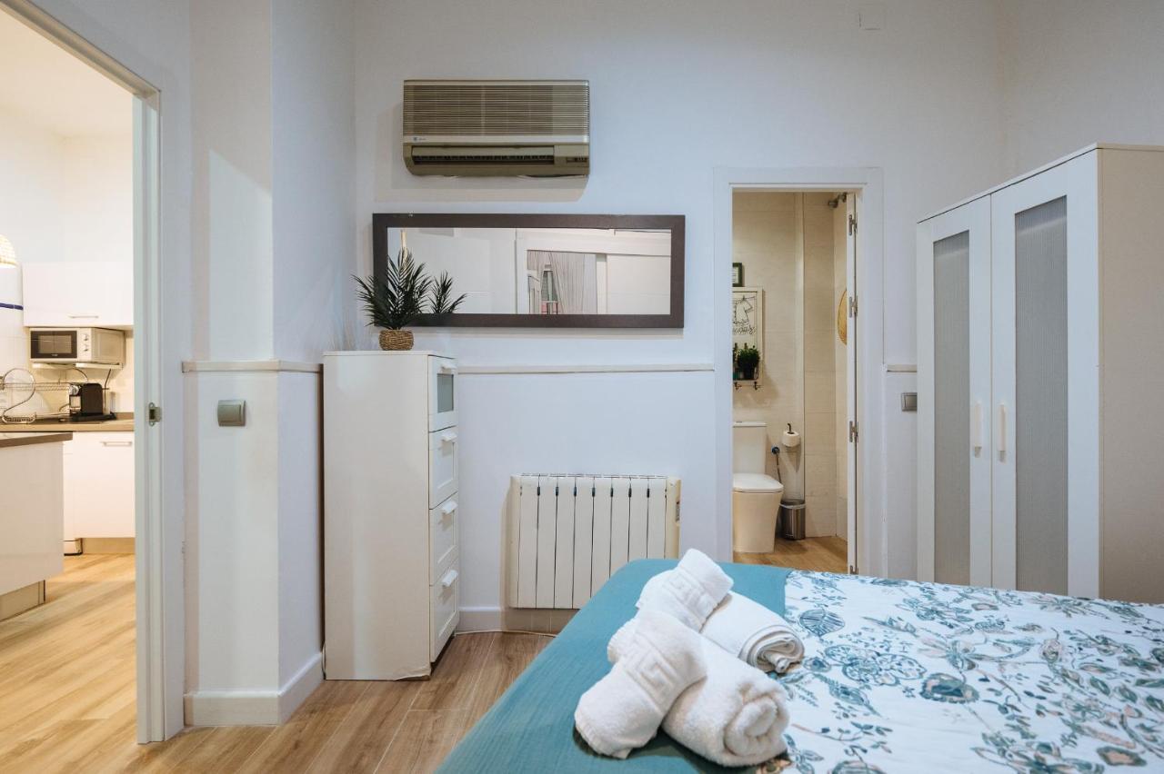 Divi Apartments Martinez Montanes Севилья Экстерьер фото